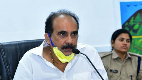 స్థానిక ప్రభుత్వ సిబ్బంది సహకరించడంలేదు?
