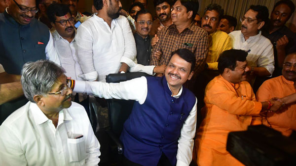 ఇద్దరు నాయకులు డిసైడ్ చేస్తారు