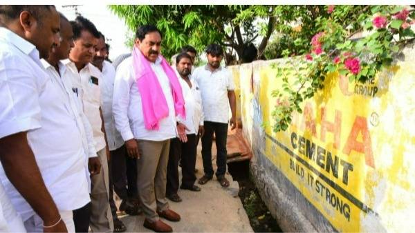 పల్లె ప్రగతిలో ఊరూరూ తిరుగుతున్న మంత్రి ఎర్రబెల్లి