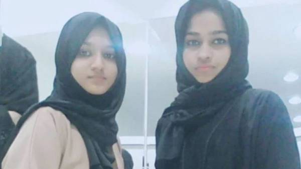 Kerala High Court allows lesbian couple to live together Kerala High Court allows lesbian couple to live together