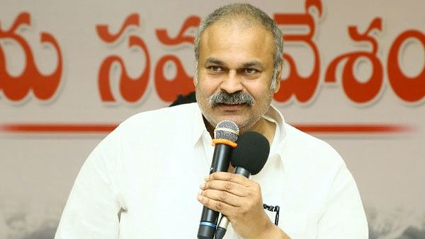 పార్టీ ముఖ్యులతో పవన్ సమావేశం