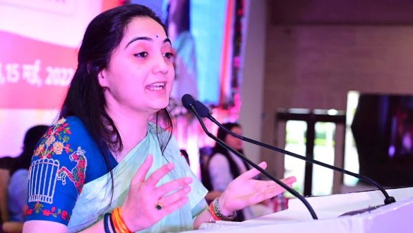 మాయం అయిపోయిన నూపుర్ శర్మ
