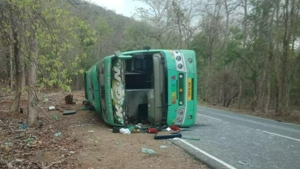five dead, several injured in sangeetha travels bus overturned incident in alluri district five dead, several injured in sangeetha travels bus overturned incident in alluri district