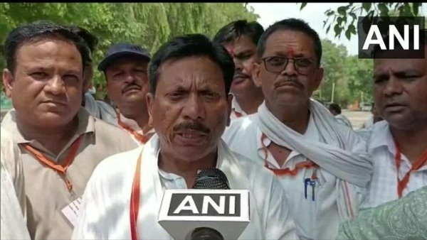 BJP’s Ghanshyam Lodhi wrests Rampur Lok Sabha seat from SP, wins by over 40,000 votes. BJP’s Ghanshyam Lodhi wrests Rampur Lok Sabha seat from SP, wins by over 40,000 votes.