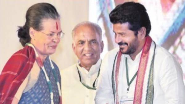 వేదింపులతో కాంగ్రెస్ కుంగిపోదు.. వెయ్యి సునామీల బలంతో ముందడుకు వేస్తుందన్న రేవంత్