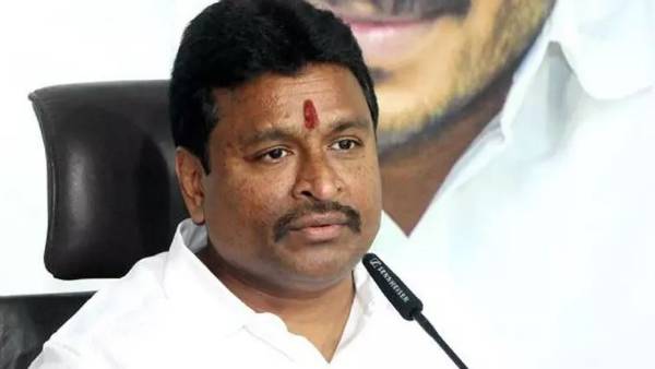 చిరంజీవి ఫాన్స్ కు నాగబాబు బ్లాక్ మెయిల్