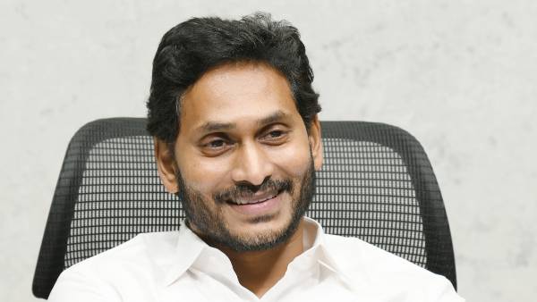 ys jagan green signal to fill 8000 posts remained in last job calendar immediately ys jagan green signal to fill 8000 posts remained in last job calendar immediately