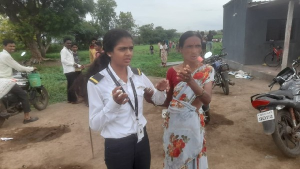 Small Trainer Aircraft Crashes In Pune, Pilot Injured Small Trainer Aircraft Crashes In Pune, Pilot Injured