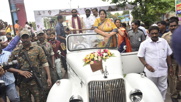 కాకతీయ రాజుగా ఉన్నందుకు తాను గర్వపడుతున్నానన్న కాకతీయ వారసుడు