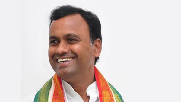 పార్టీలో అవమానం
