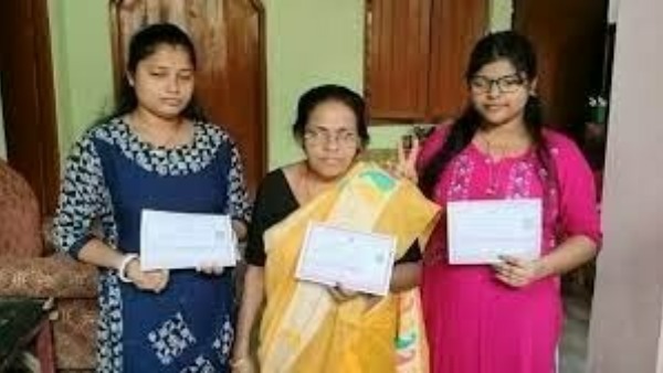 మాతో పాటు అమ్మ కూడా పరీక్షలకు ప్రిపేర్ అయ్యింది.. అందరం పాసయ్యాం అంటున్న కూతుళ్ళు