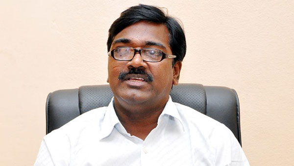 ఓట్ల రాజకీయాలు చెయ్యటం కరెక్ట్ కాదు.. మంత్రి హితవు