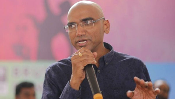 బహుజన రాజ్యస్థాపన అజెండాతో ఆర్ఎస్ ప్రవీణ్ కుమార్ పాదయాత్రలపై కేసీఆర్ నజర్