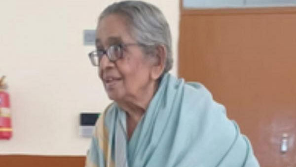 what makes 93-year-old vizianagaram professor santhamma for teaching still intact ? what makes 93-year-old vizianagaram professor santhamma for teaching still intact ?
