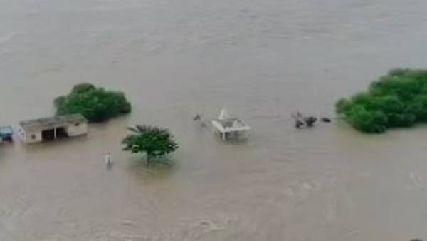 చెరువుల ప్రవాహం