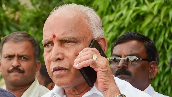 సుప్రీం కోర్టుకు మాజీ సీఎం