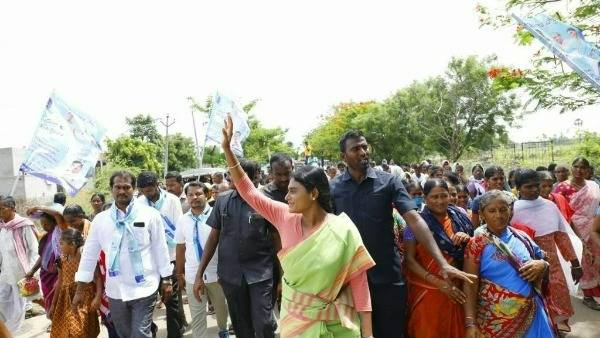 ఓట్లు కావాల్సినప్పుడే కెసిఆర్ బయటకు వస్తారు