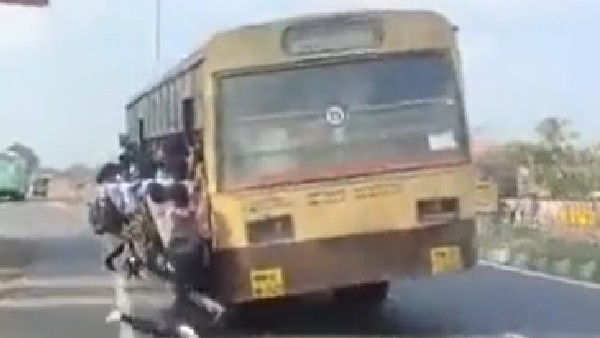 Viral Video: జస్ట్ మిస్.. వైరల్ అవుతున్న విద్యార్థి వీడియో..