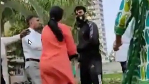 Shrikant Tyagi: bulldozers brought down illegal structures by a politician accused of abusing a woman in UP Shrikant Tyagi: bulldozers brought down illegal structures by a politician accused of abusing a woman in UP
