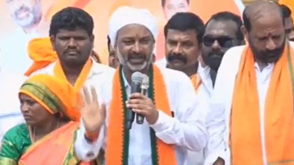 ప్రధాని వ్యాఖ్యల వక్రీకరణ, కేసీఆర్ మెడలు వంచుతాం: బండి సంజయ్ క్షమాపణలు