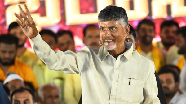 మేమూ పంచుతాం - జగన్‌ను మించి పంచుతాం: చంద్రబాబు `ఉచిత` హామీల సునామీ