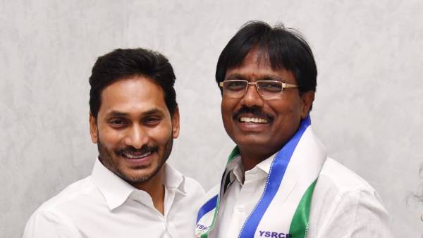 లోకేష్ పోటీ చేస్తే..బరిలోకి బీసీ అభ్యర్ధి