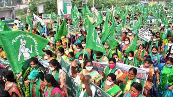 అమరావతి రైతుల మరో పాదయాత్ర - విశాఖ మీదుగా : అటు ప్రభుత్వం..!!