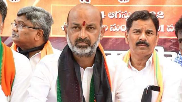 కేసీఆర్ చీకటి దందాలు, వారి వల్లే శాంతిభద్రతలకు భంగం: యాత్ర ఆగదన్న బండి సంజయ్ 