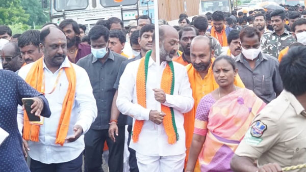 ప్రజా సంగ్రామ యాత్ర టీఆర్ఎస్ పై బీజేపీ పోరాటంలో భాగం