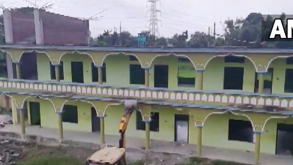 అసోంలో కొనసాగుతున్న మదర్సాల కూల్చివేతలు- అల్ ఖైదా లింకుల పేరుతో బీజేపీ సర్కార్.. 