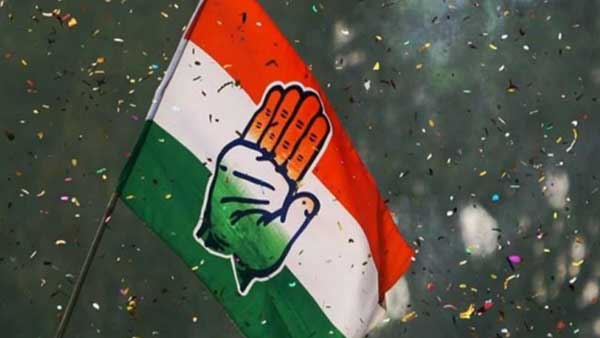 టాప్ లో పాల్వాయి గోవర్ధన్ రెడ్డి కుమార్తె పాల్వాయి స్రవంతి