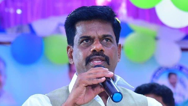ఎదురుదాడికి..