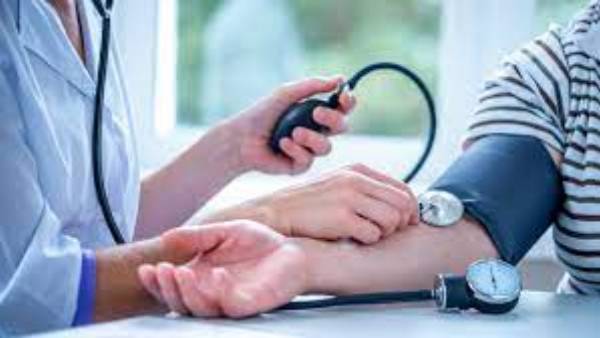 ఆరోగ్యకరమైన ఆహారం తీసుకోండి