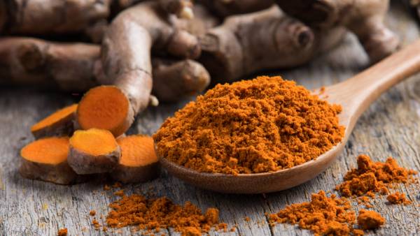  Turmeric Side Effects: పసుపు ఎక్కువగా తీసుకుంటున్నారా.. అయితే మీకు ఈ సమస్యలు తప్పవు..