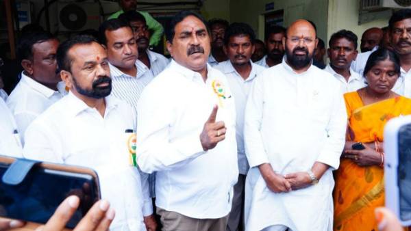 ప్రజల్లో సానుభూతి కోసమే బీజేపీ ఇలాంటి చీప్ ట్రిక్స్