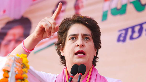 తెర‌పైకి ప్రియాంక గాంధీ పేరు?