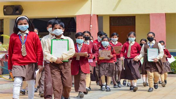 Ap Govt cancelled leave for schools on saturday, issued guide lines for special programmes Ap Govt cancelled leave for schools on saturday, issued guide lines for special programmes