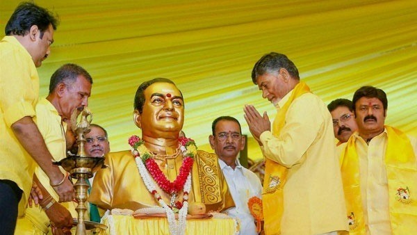 పార్టీ కార్యక్రమాలలో కార్యకర్తలను భాగస్వామ్యం చేసే ప్లాన్