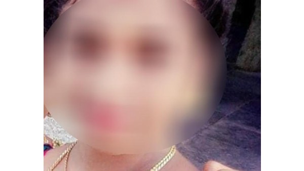 పాండీచ్చేరీలో ప్రియుడితో ఎంజాయ్