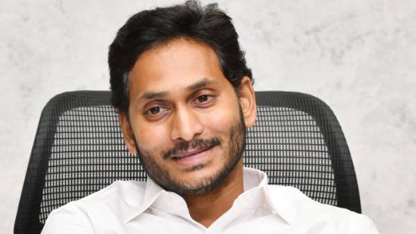 అన్ని స్కూళ్లకూ ఇంటర్నెట్