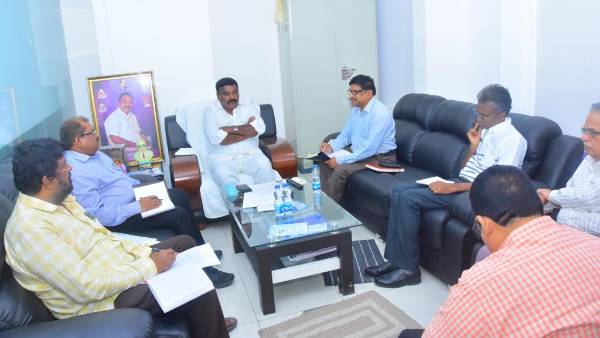 AP Minister Merugu Nagarujuana ask eligble to apply for Jagananna Videsi Vidya by sept 30 AP Minister Merugu Nagarujuana ask eligble to apply for Jagananna Videsi Vidya by sept 30