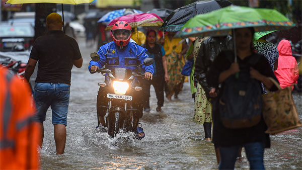 alert: next two days normal to heavy rains in andhra pradesh districts. alert: next two days normal to heavy rains in andhra pradesh districts.