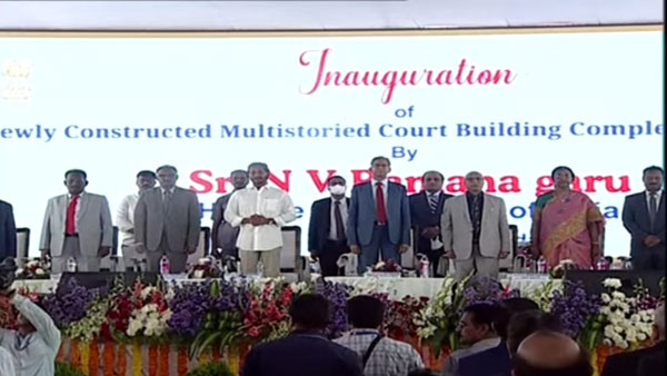 సీజేఐ ఎన్వీరమణ-జగన్ పరస్పర ప్రశంసలు-విజయవాడ కోర్టు కాంప్లెక్స్ ఓపెనింగ్ లో- కీలక వ్యాఖ్యలు