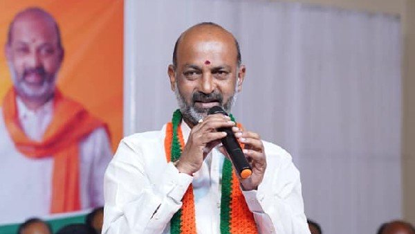 ఇందిరాదేవి మృతిపై బండి సంజయ్ సంతాపం