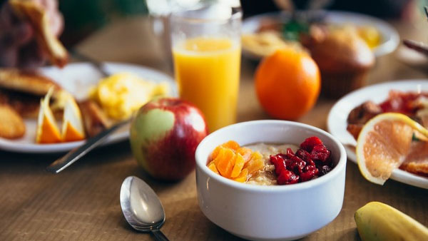 Breakfast Food: పరగడుపున ఈ  ఆహారం తీసుకుంటున్నారా.. అయితే జాగ్రత్త..