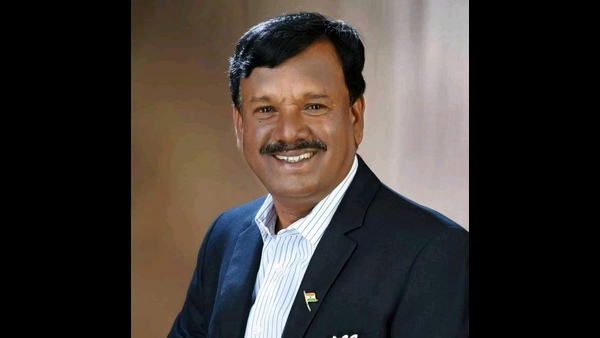 పనులు చేయడానికి మేం డబ్బులు పంపిస్తున్నాంగా.. 