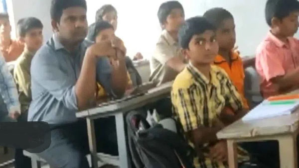 క్లాస్ రూమ్‌లో పాఠాలు విన్న కలెక్టర్: వంటశాల, భోజనశాల పరిశీలన, చర్యలే..