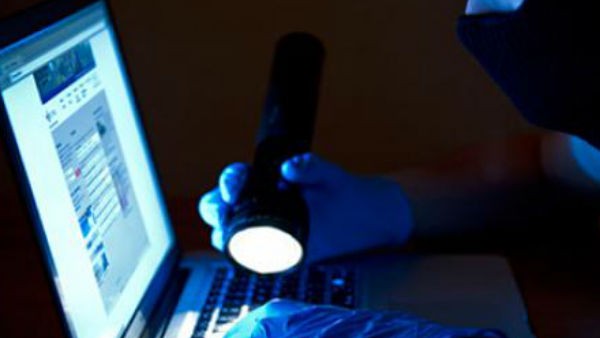 cyber crimes: కరెంట్ బిల్ కట్టాలంటూ లింక్; క్లిక్ చేశారా.. మీ అకౌంట్ ఖాళీ!! 