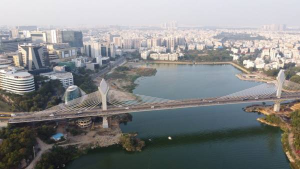 A woman allegedly commits suicide, jumping into Durgam Cheruvu from cable bridge A woman allegedly commits suicide, jumping into Durgam Cheruvu from cable bridge