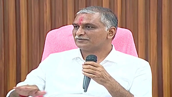 రాజీనామా చేస్తారా? కేంద్రమంత్రి నిర్మలా సీతారామన్ కు మంత్రి హరీష్ రావు సవాల్!!